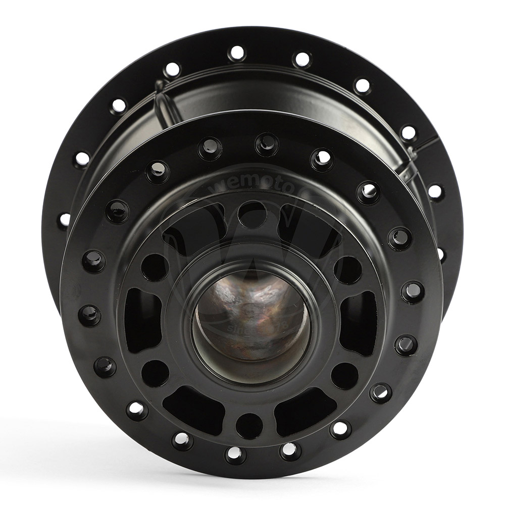 0YG2293_ad3869 four.jpg